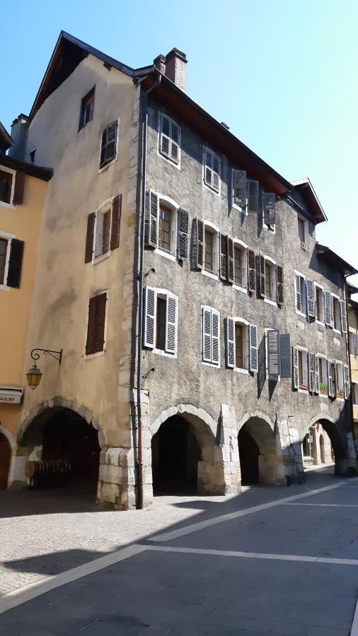 L'Appartement De Chiara A Annecy Exterior photo