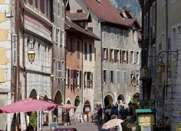 L'Appartement De Chiara A Annecy Exterior photo